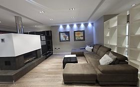 Aura Skanderbeg Square Apartments